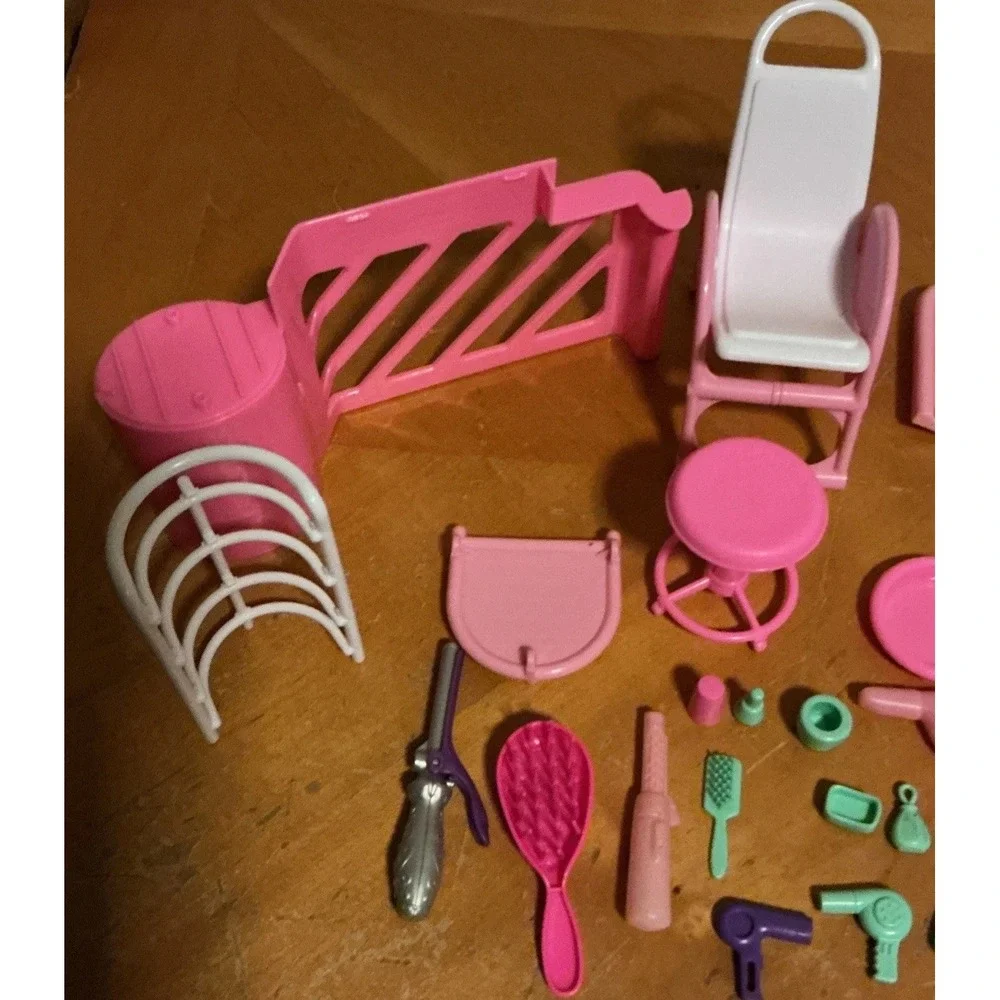 Rainbow‎ Hair Barbie Salon Playset With Accessories